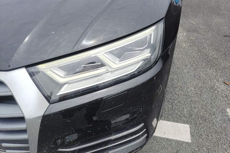 Used Audi Q5L 2018 40 TFSI Prestige Fashion Edition China V Left Front Headlight