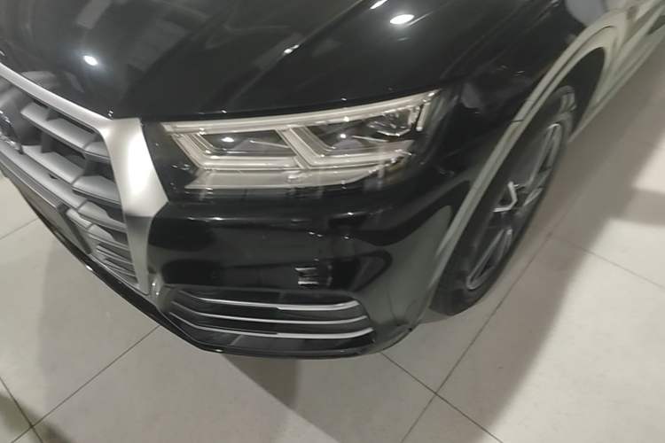 Used Audi Q5L 2018 45 TFSI Prestige Fashion Edition China VI Emission Standard Left Front Headlight