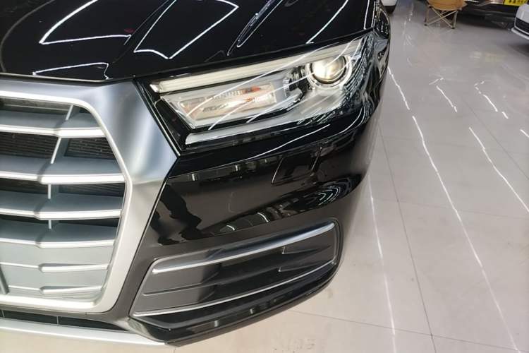 Used Audi Q5L 2018 40 TFSI Prestige Edition China V Left Front Headlight