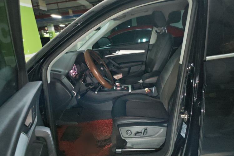Used Audi Q5L 2018 40 TFSI Prestige Fashion Edition China V Left Front Seat