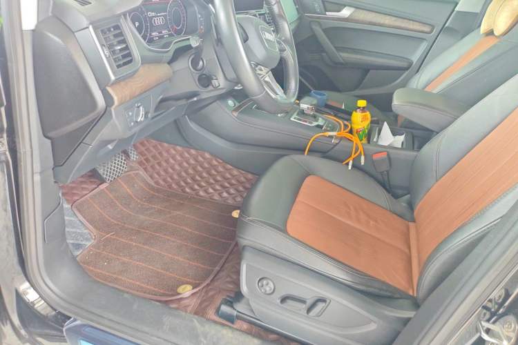 Used Audi Q5L 2018 45 TFSI Prestige Elegant Version China V Left Front Seat