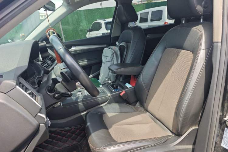 Used Audi Q5L 2018 45 TFSI Prestige Fashion Edition China VI Emission Standard Left Front Seat