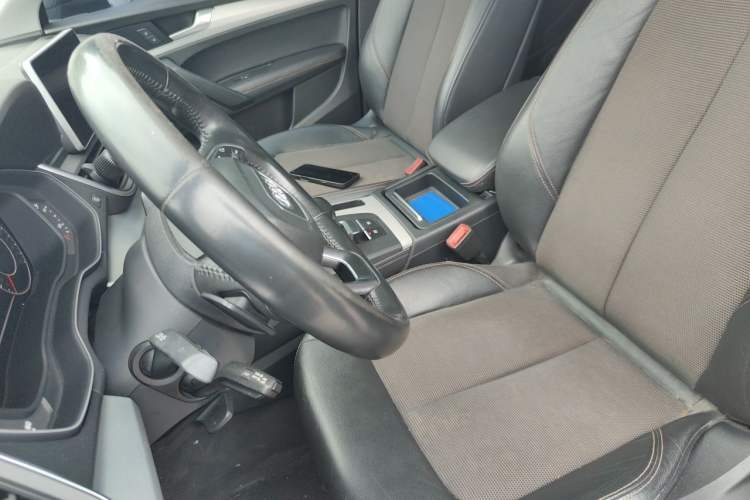 Used Audi Q5L 2018 40 TFSI Prestige Fashion Edition China V Left Front Seat