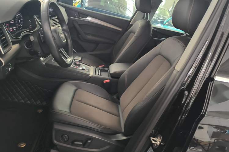 Used Audi Q5L 2018 45 TFSI Prestige Fashion Edition China VI Emission Standard Left Front Seat