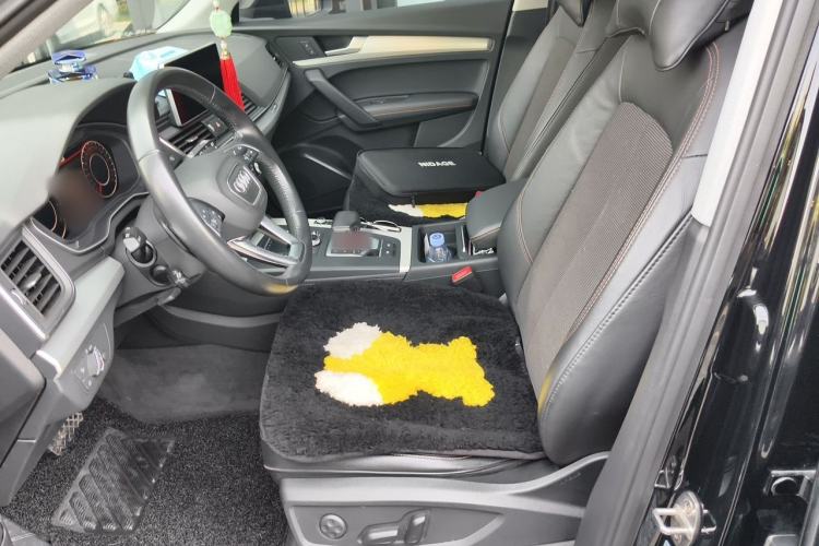 Used Audi Q5L 2018 40 TFSI Prestige Fashion Edition China VI Left Front Seat