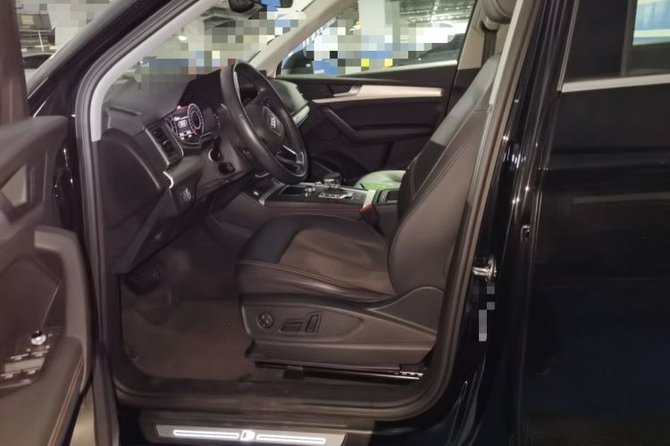 Used Audi Q5L 2018 40 TFSI Prestige Fashion Edition China V Left Front Seat