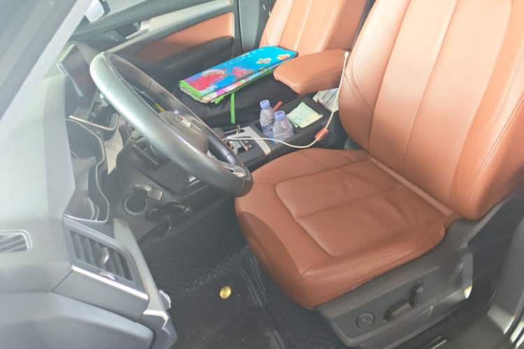 Used Audi Q5L 2018 40 TFSI Prestige Edition China V Left Front Seat