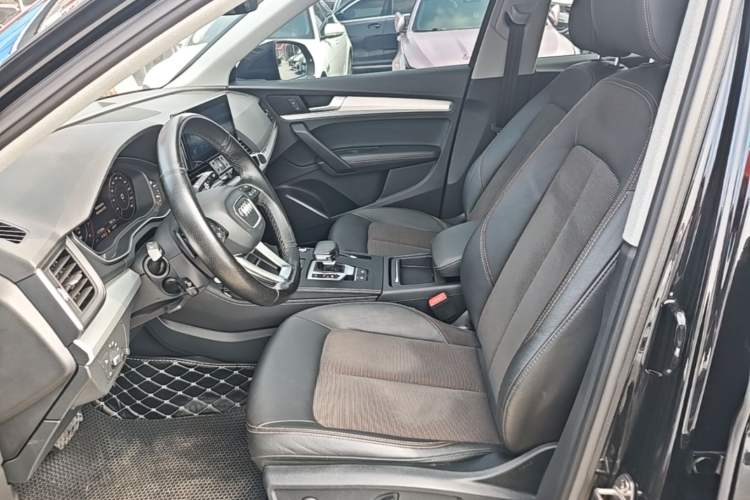 Used Audi Q5L 2018 40 TFSI Prestige Fashion Edition China V Left Front Seat