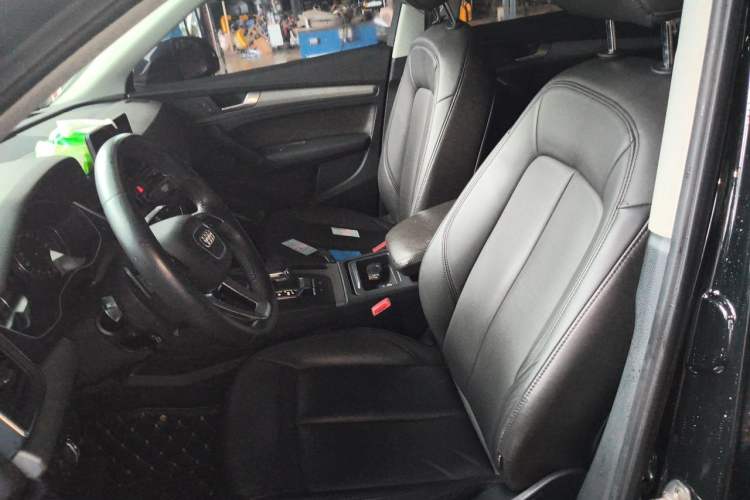 Used Audi Q5L 2018 40 TFSI Prestige Edition China V Left Front Seat