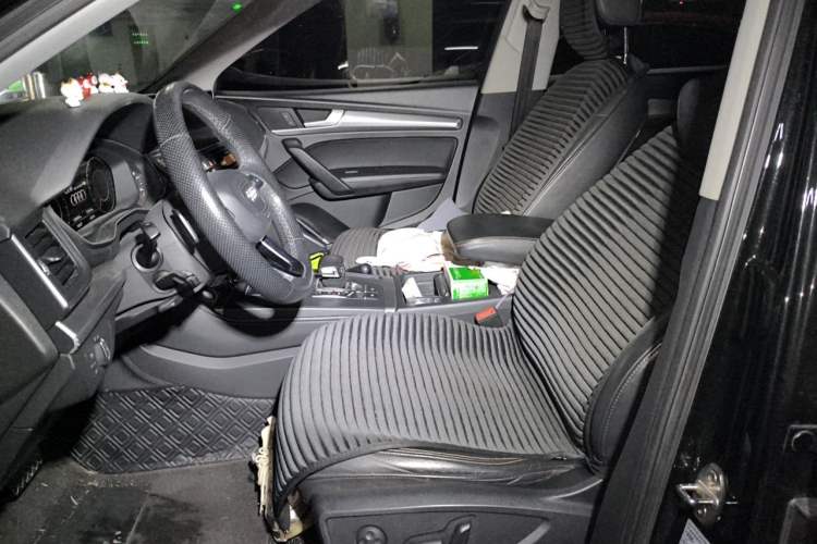 Used Audi Q5L 2018 45 TFSI Prestige Fashion Edition China V Emission Standard Left Front Seat