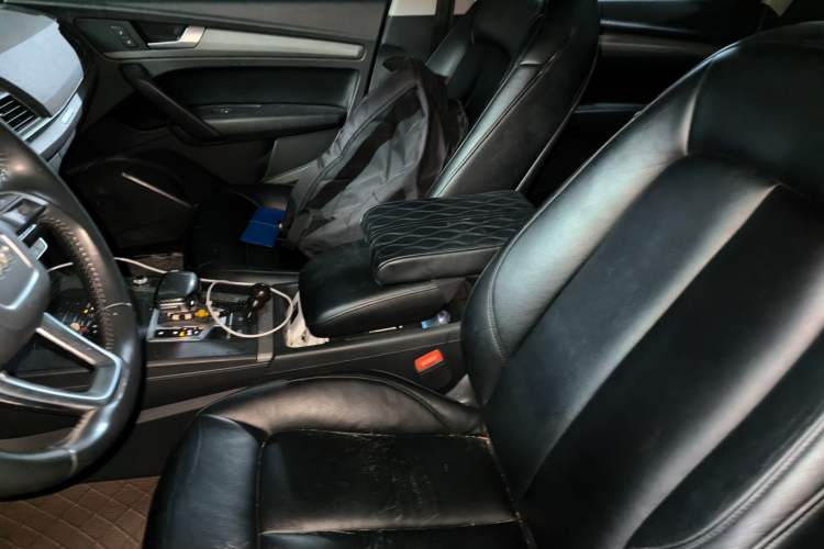 Used Audi Q5L 2018 40 TFSI Prestige Edition China V Left Front Seat