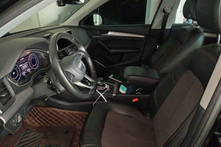 Used Audi Q5L 2018 45 TFSI Prestige Fashion Edition China V Emission Standard Left Front Seat