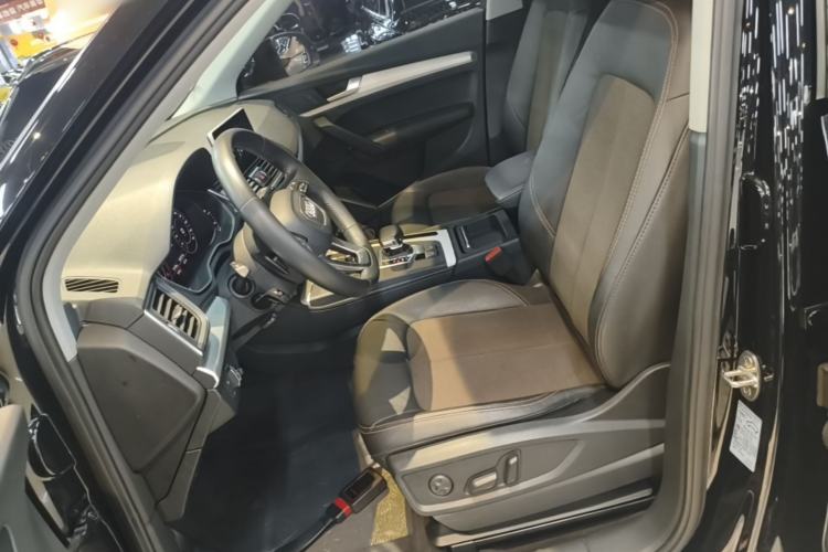 Used Audi Q5L 2018 40 TFSI Prestige Fashion Edition China V Left Front Seat