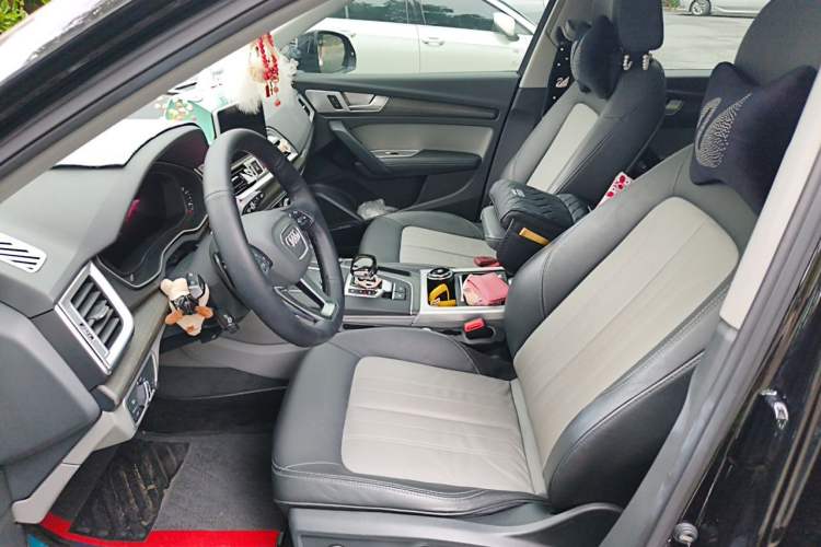 Used Audi Q5L 2018 45 TFSI Prestige Elegant Version China V Left Front Seat