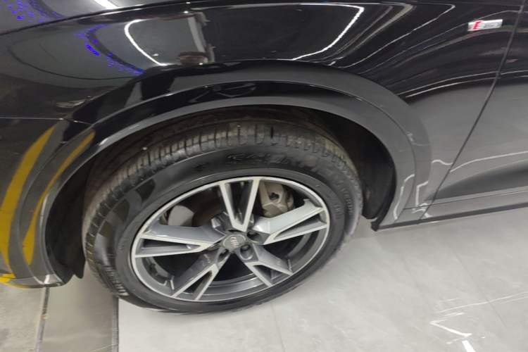 Used Audi Q5L 2018 40 TFSI Prestige Fashion Edition China VI Left Front Wheel Hub