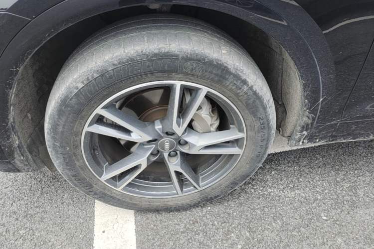 Used Audi Q5L 2018 40 TFSI Prestige Fashion Edition China V Left Front Wheel Hub