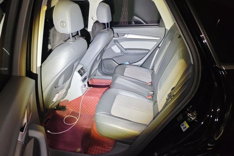 Used Audi Q5L 2018 45 TFSI Prestige Fashion Edition China V Emission Standard Left Rear Seat