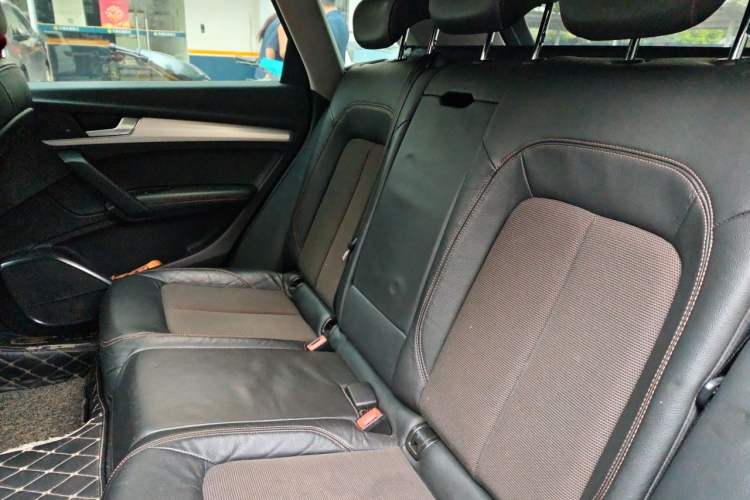 Used Audi Q5L 2018 40 TFSI Prestige Fashion Edition China V Left Rear Seat