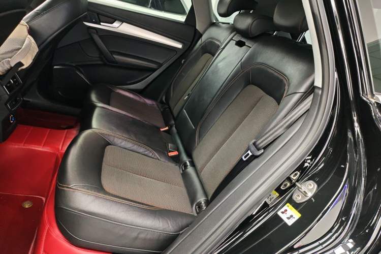 Used Audi Q5L 2018 40 TFSI Prestige Fashion Edition China V Left Rear Seat