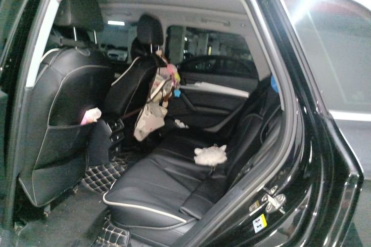 Used Audi Q5L 2018 40 TFSI Prestige Fashion Edition China V Left Rear Seat