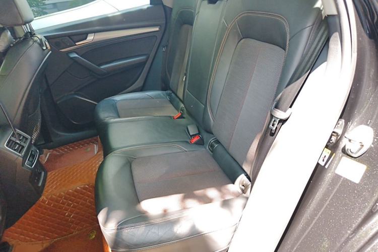 Used Audi Q5L 2018 45 TFSI Prestige Fashion Edition China VI Emission Standard Left Rear Seat
