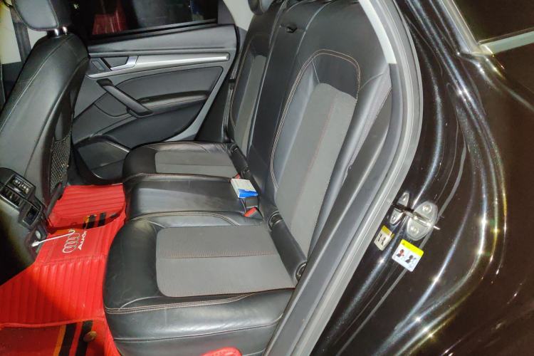 Used Audi Q5L 2018 45 TFSI Prestige Fashion Edition China V Emission Standard Left Rear Seat