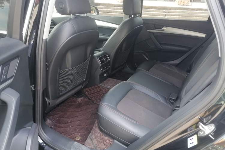 Used Audi Q5L 2018 40 TFSI Prestige Fashion Edition China V Left Rear Seat