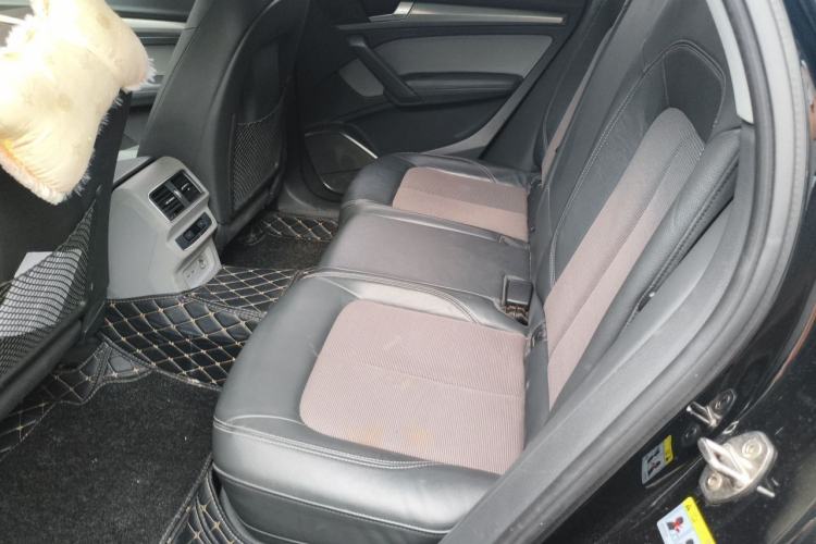 Used Audi Q5L 2018 45 TFSI Prestige Fashion Edition China VI Emission Standard Left Rear Seat