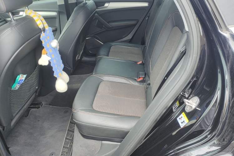 Used Audi Q5L 2018 40 TFSI Prestige Fashion Edition China V Left Rear Seat