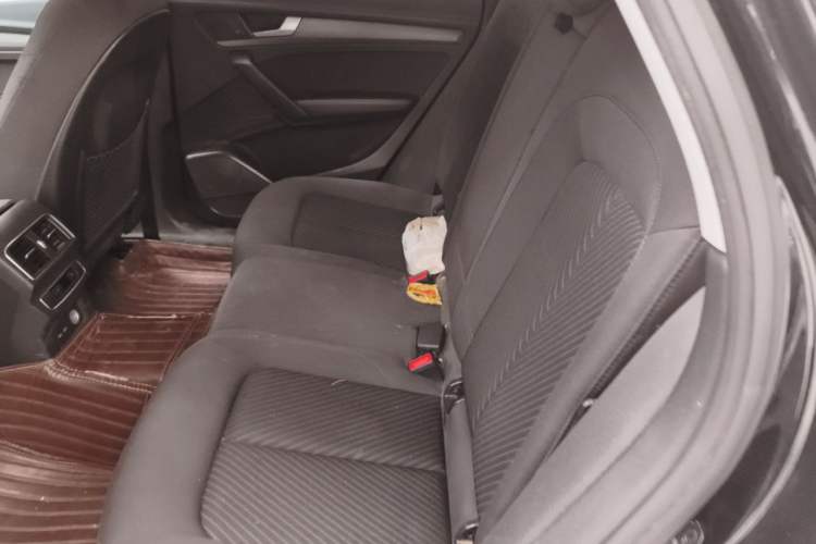 Used Audi Q5L 2018 40 TFSI Prestige Edition China V Left Rear Seat
