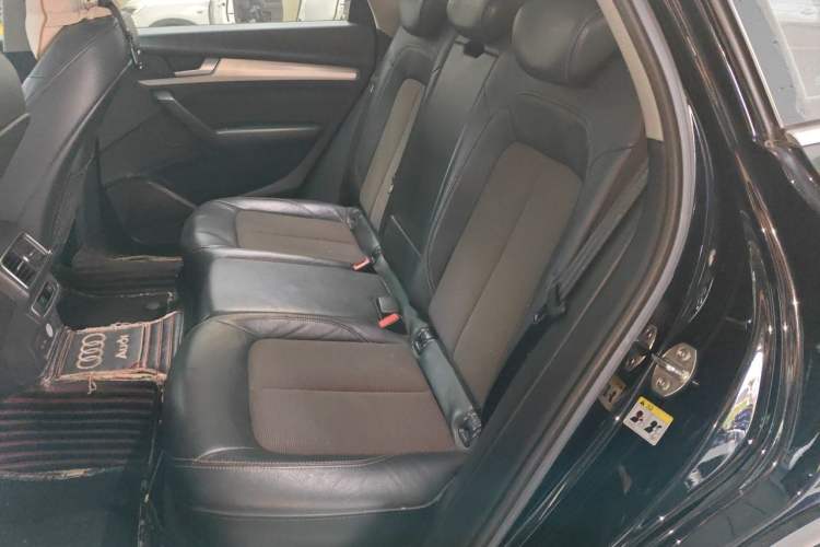 Used Audi Q5L 2018 40 TFSI Prestige Fashion Edition China V Left Rear Seat