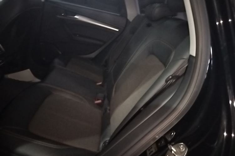 Used Audi Q5L 2018 45 TFSI Prestige Fashion Edition China V Emission Standard Left Rear Seat