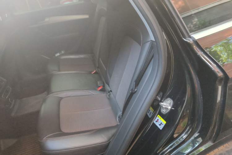 Used Audi Q5L 2018 40 TFSI Prestige Fashion Edition China V Left Rear Seat