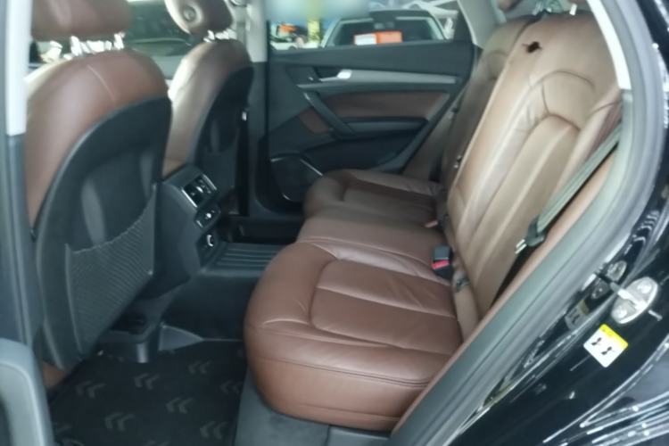 Used Audi Q5L 2018 40 TFSI Prestige Edition China V Left Rear Seat