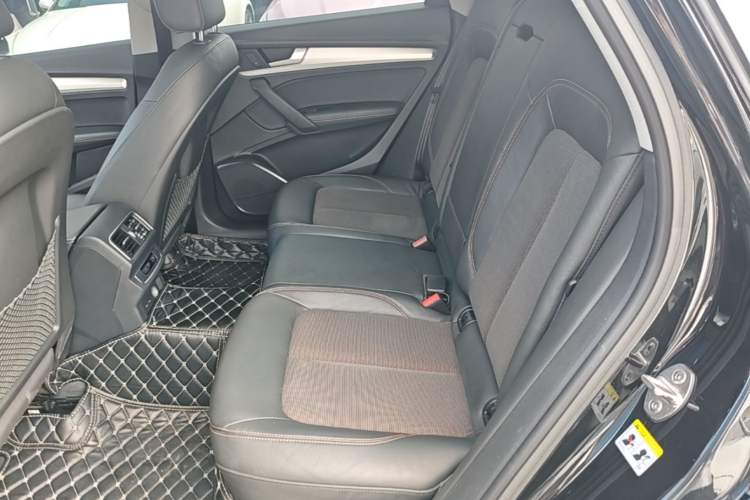 Used Audi Q5L 2018 40 TFSI Prestige Fashion Edition China V Left Rear Seat