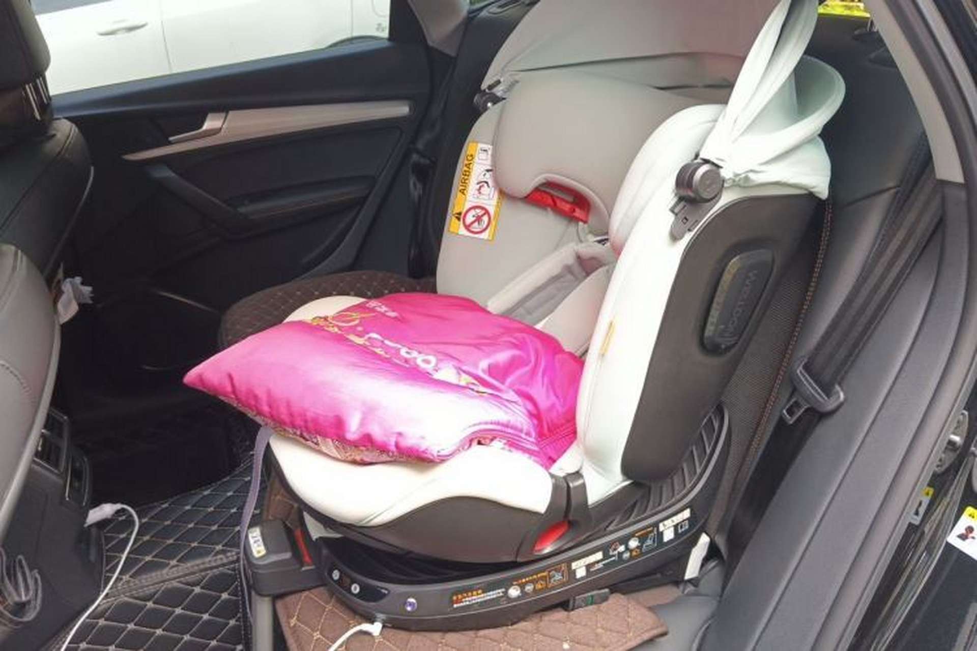 Used Audi Q5L 2018 40 TFSI Prestige Fashion Edition China V Left Rear Seat