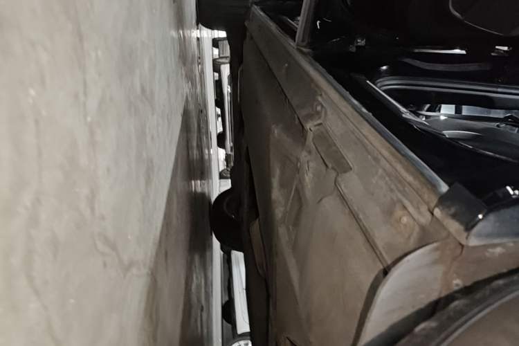Used Audi Q5L 2018 40 TFSI Prestige Edition China V Left Side Sill