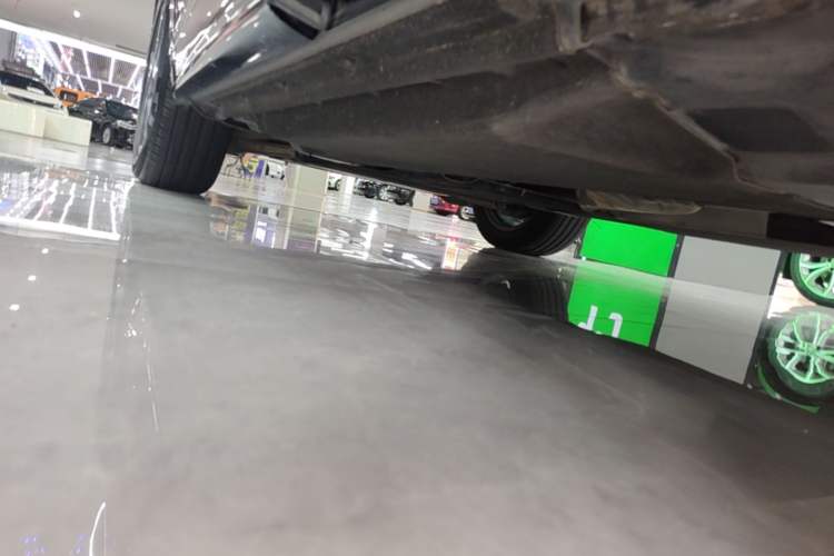 Used Audi Q5L 2018 40 TFSI Prestige Fashion Edition China VI Left Side Sill