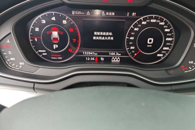 Used Audi Q5L 2018 40 TFSI Prestige Fashion Edition China VI Odometer Close Up