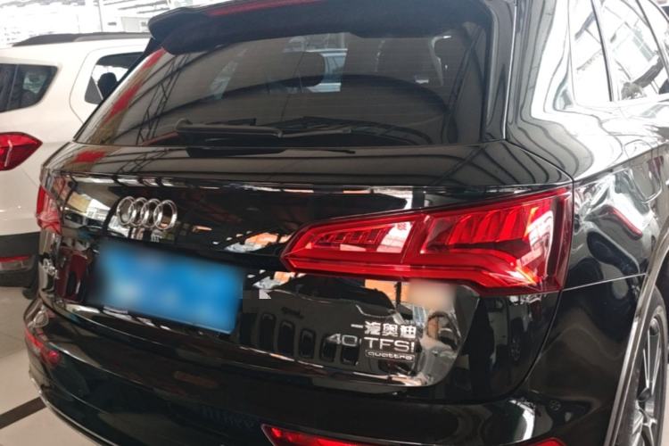 Used Audi Q5L 2018 40 TFSI Prestige Fashion Edition China VI Rear