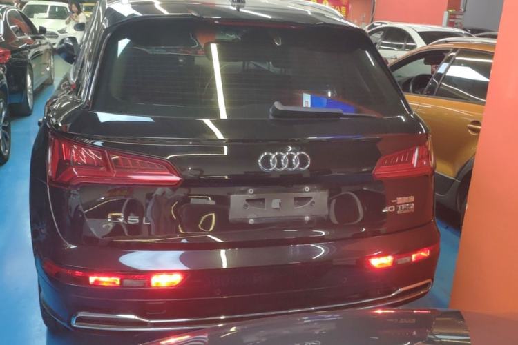 Used Audi Q5L 2018 40 TFSI Prestige Fashion Edition China VI Rear
