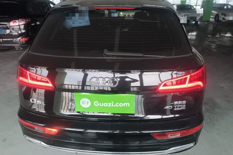 Used Audi Q5L 2018 40 TFSI Prestige Fashion Edition China VI Rear