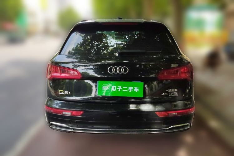 Used Audi Q5L 2018 40 TFSI Prestige Fashion Edition China VI Rear