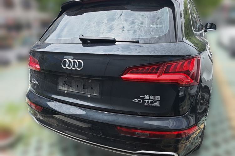Used Audi Q5L 2018 40 TFSI Prestige Fashion Edition China VI Rear