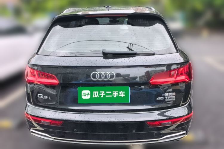 Used Audi Q5L 2018 40 TFSI Prestige Fashion Edition China VI Rear