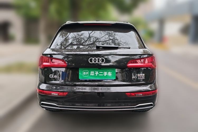 Used Audi Q5L 2018 40 TFSI Prestige Fashion Edition China VI Rear