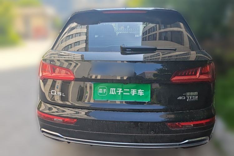 Used Audi Q5L 2018 40 TFSI Prestige Fashion Edition China VI Rear