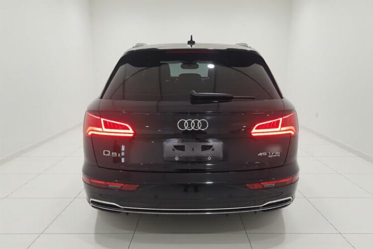 Used Audi Q5L 2018 40 TFSI Prestige Fashion Edition China VI Rear