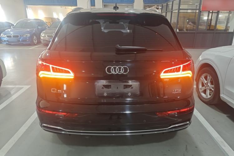 Used Audi Q5L 2018 40 TFSI Prestige Fashion Edition China VI Rear