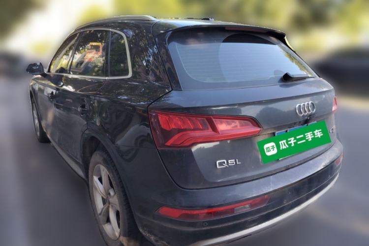 Used Audi Q5L 2018 40 TFSI Prestige Edition China VI Emission Standard Rear Left 45 Deg